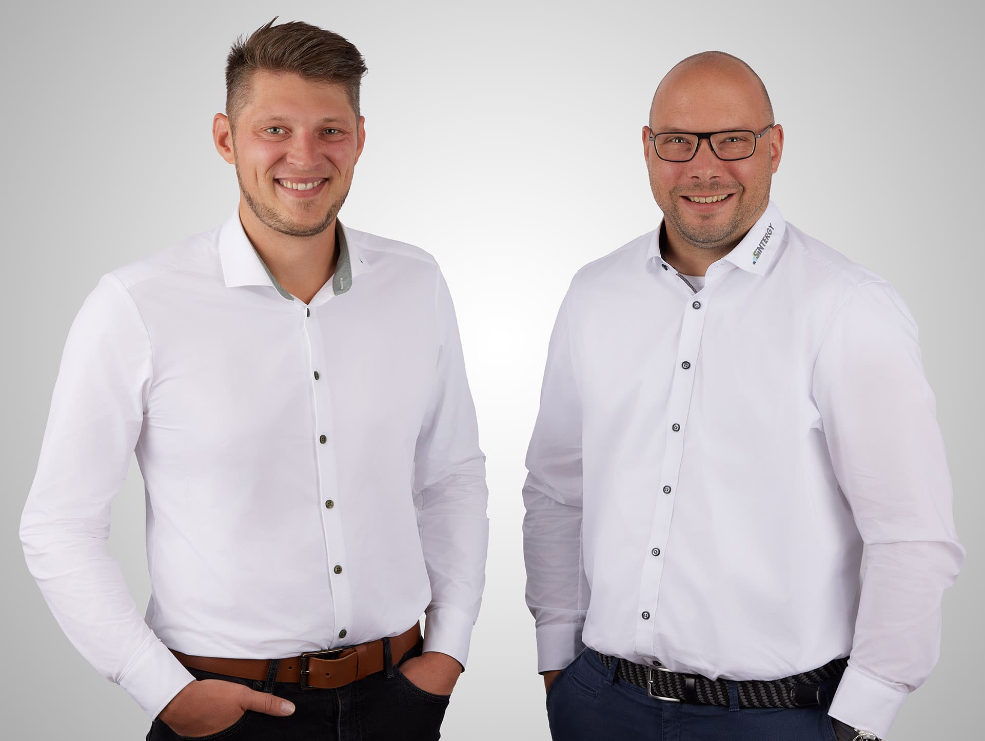 Gruppenfoto 2 Geschäftsführer Adrian Buchholz & Sebastian Mohns